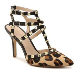 BCBGeneration Darron Leopard Pump size 7.5